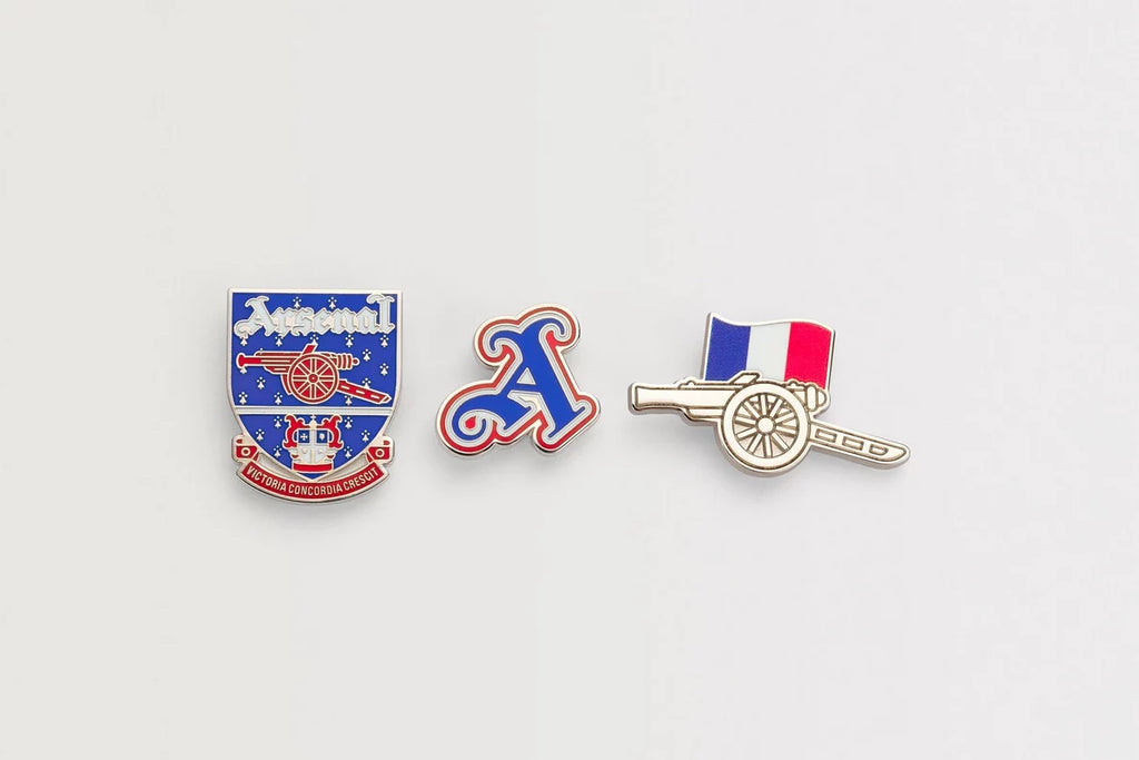 Arsenal Classics France Blue Pin Badge Set