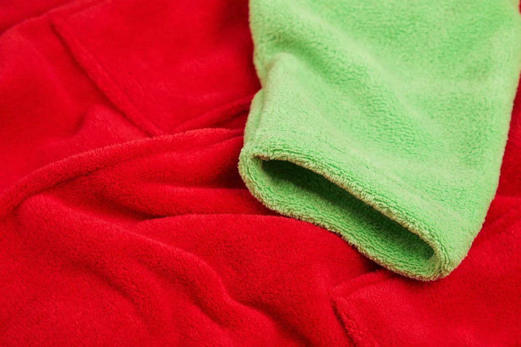 Arsenal Essentials Kids Gunnersaurus Dressing Gown