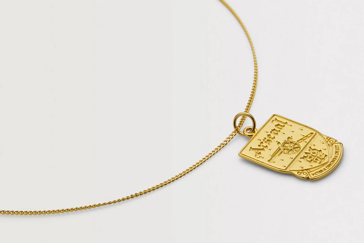 Arsenal 18ct Gold Plated Silver Crest Pendant