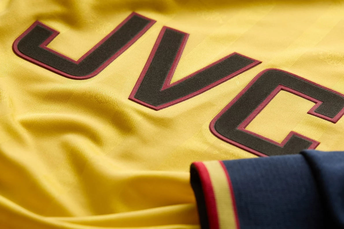 Arsenal Retro 88-89 Away Long Sleeved Shirt
