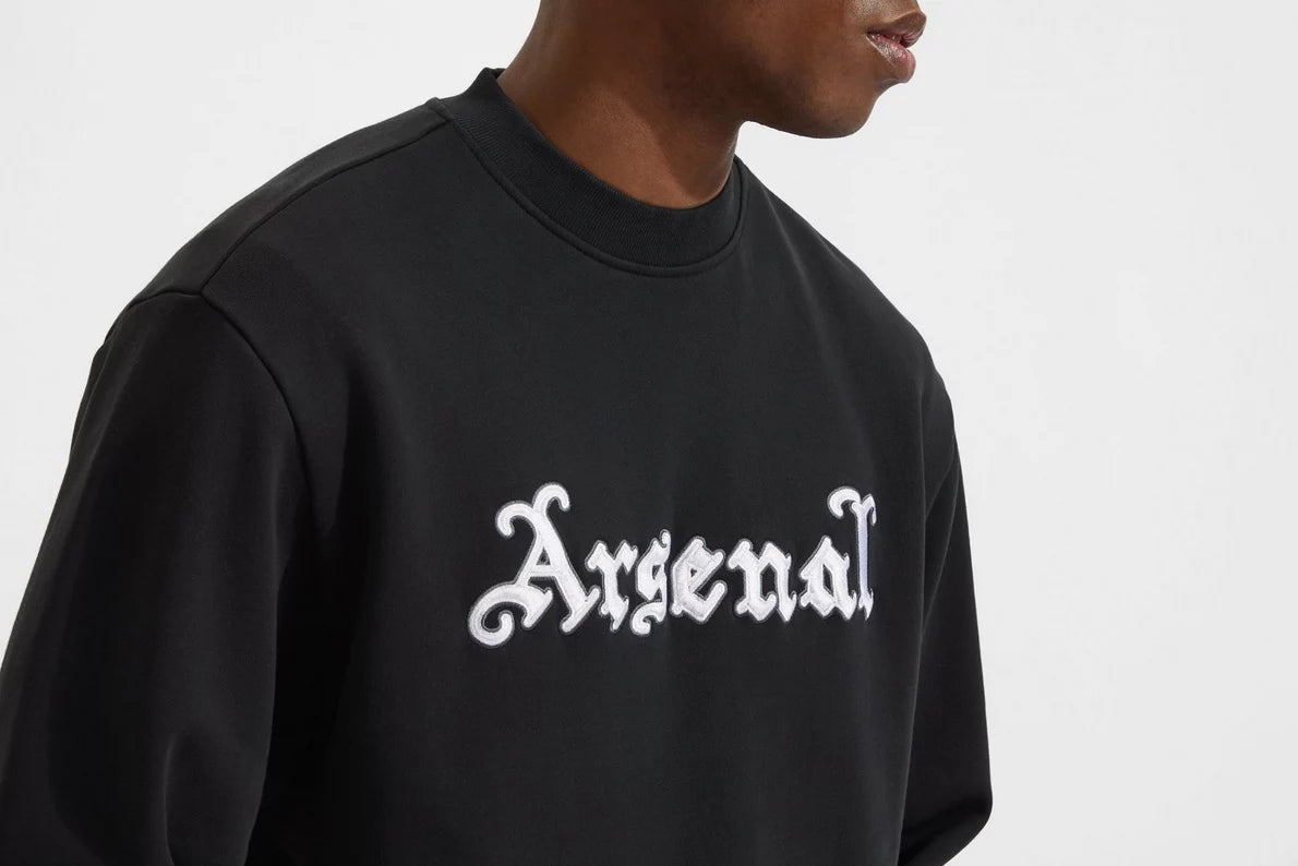Arsenal Classics Unisex Gothic Black Crew Sweatshirt