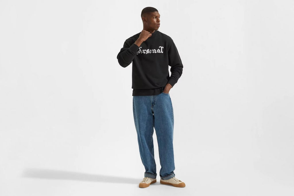 Arsenal Classics Unisex Gothic Black Crew Sweatshirt