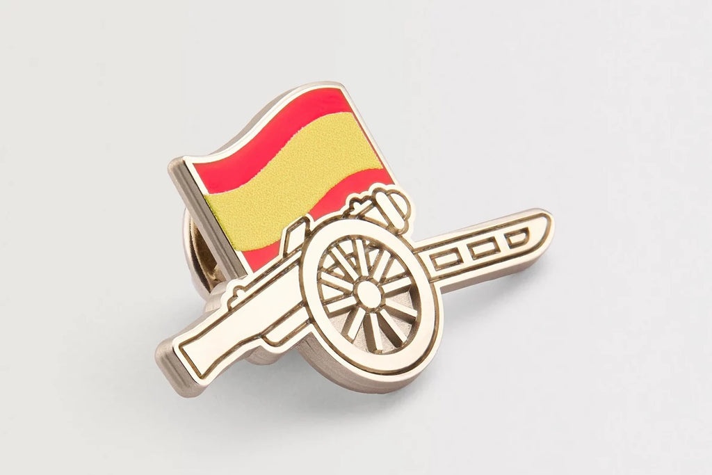 Arsenal Classics Spain Red Pin Badge Set
