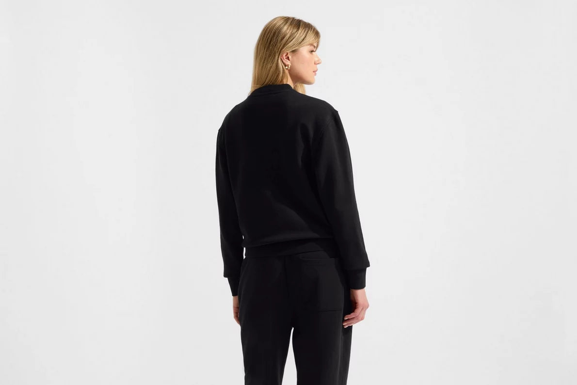 Arsenal Womens Essentials Black Sweatshirt