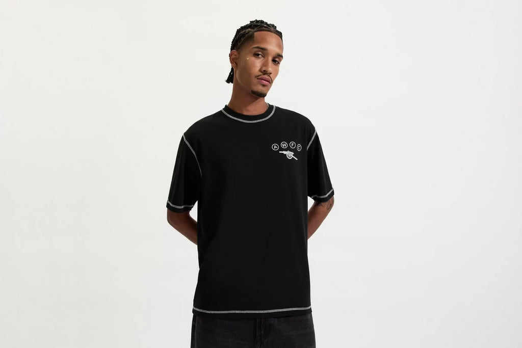 Arsenal AWFC Unisex Black Contrast T-Shirt