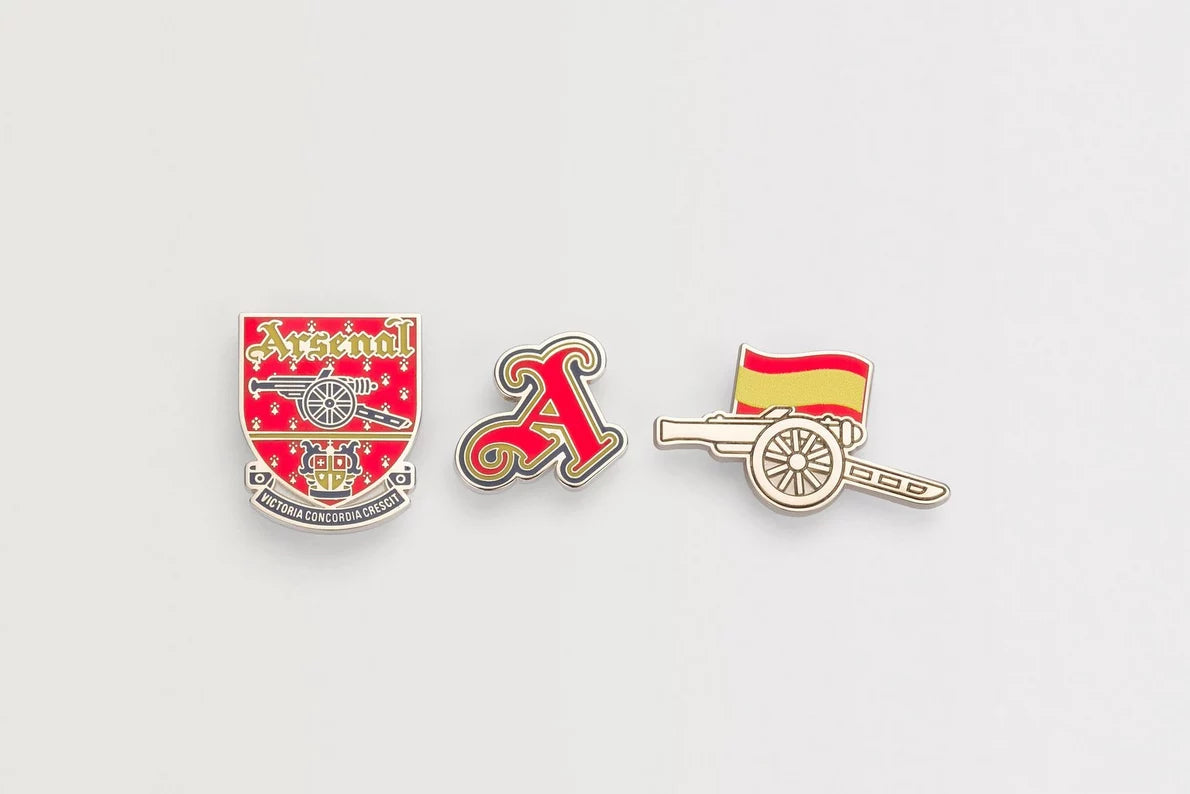 Arsenal Classics Spain Red Pin Badge Set
